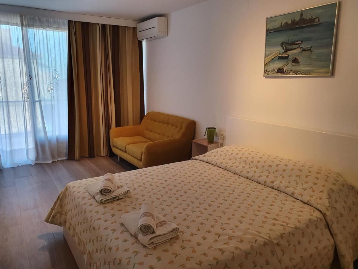 Apartment Sincic Новиград Экстерьер фото
